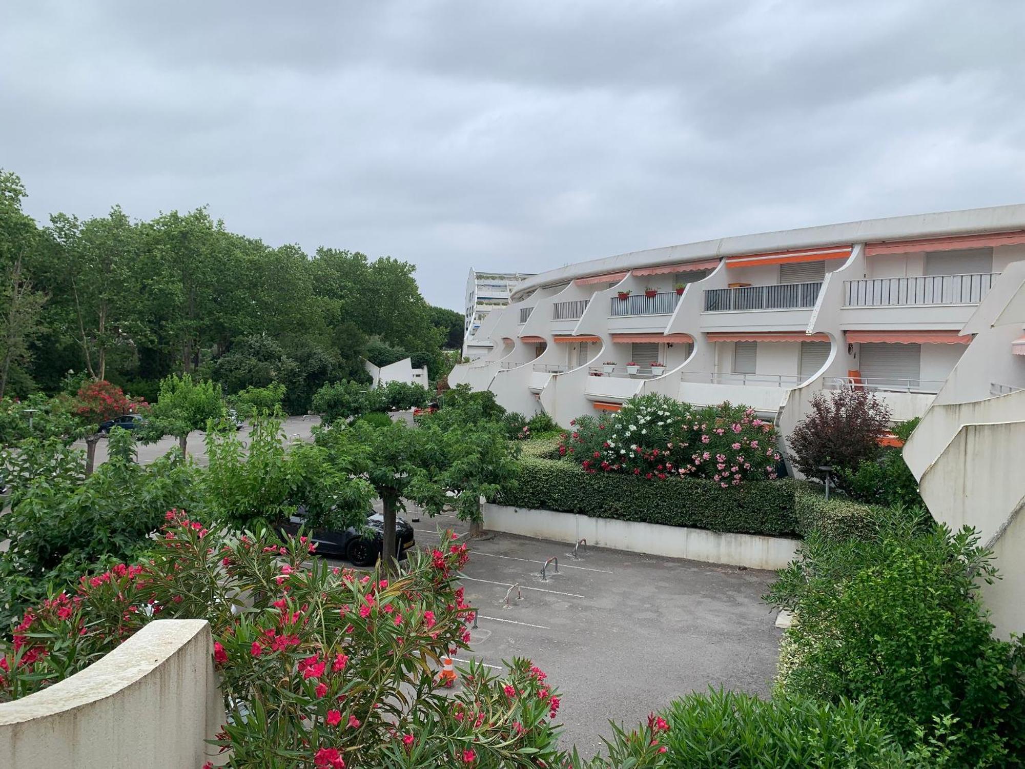 Vittoria Immobilier 12 -Reglement Sur Place - Cheques Vacances Acceptes La Grande-Motte Rom bilde