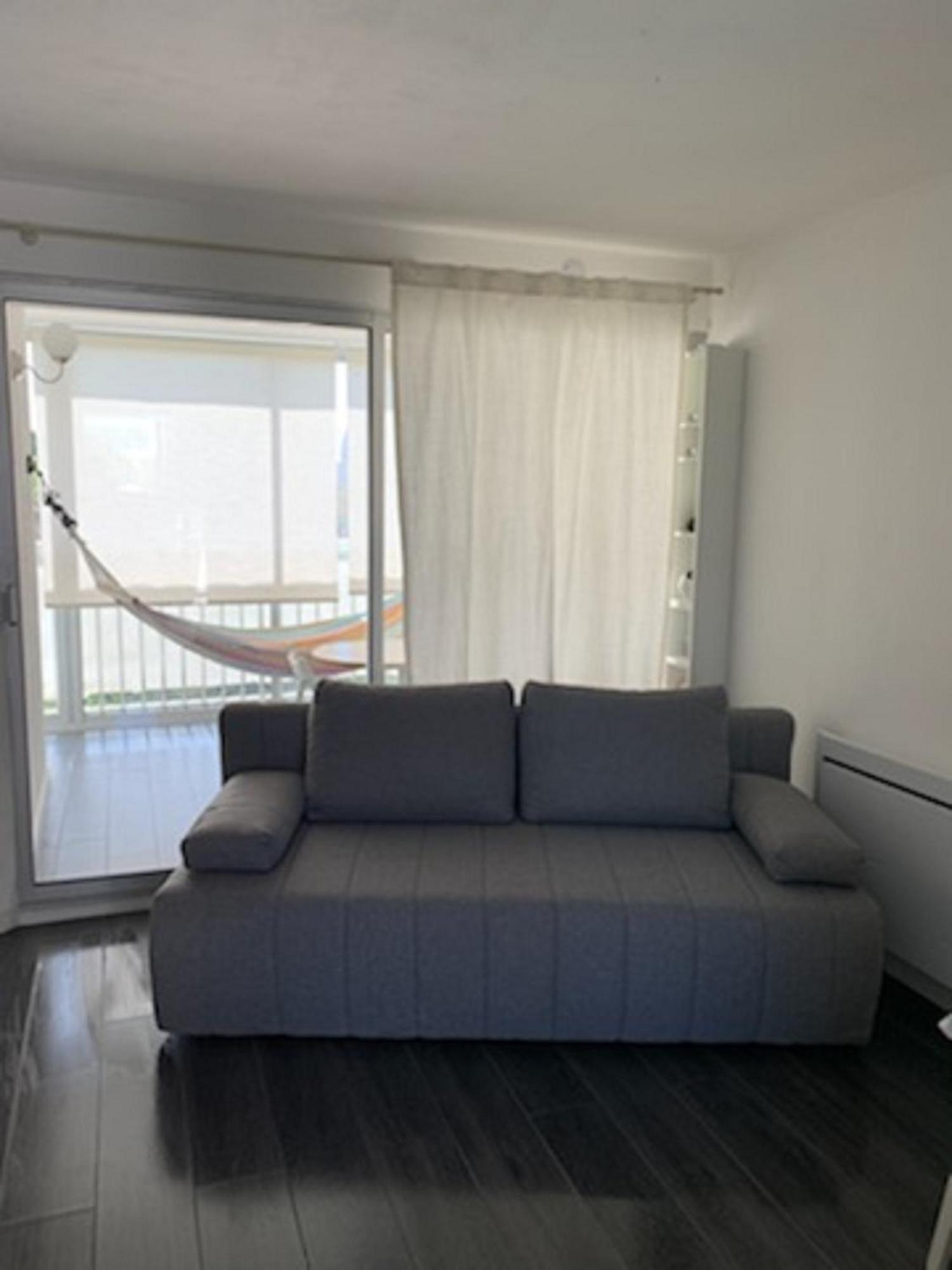 Vittoria Immobilier 12 -Reglement Sur Place - Cheques Vacances Acceptes La Grande-Motte Rom bilde