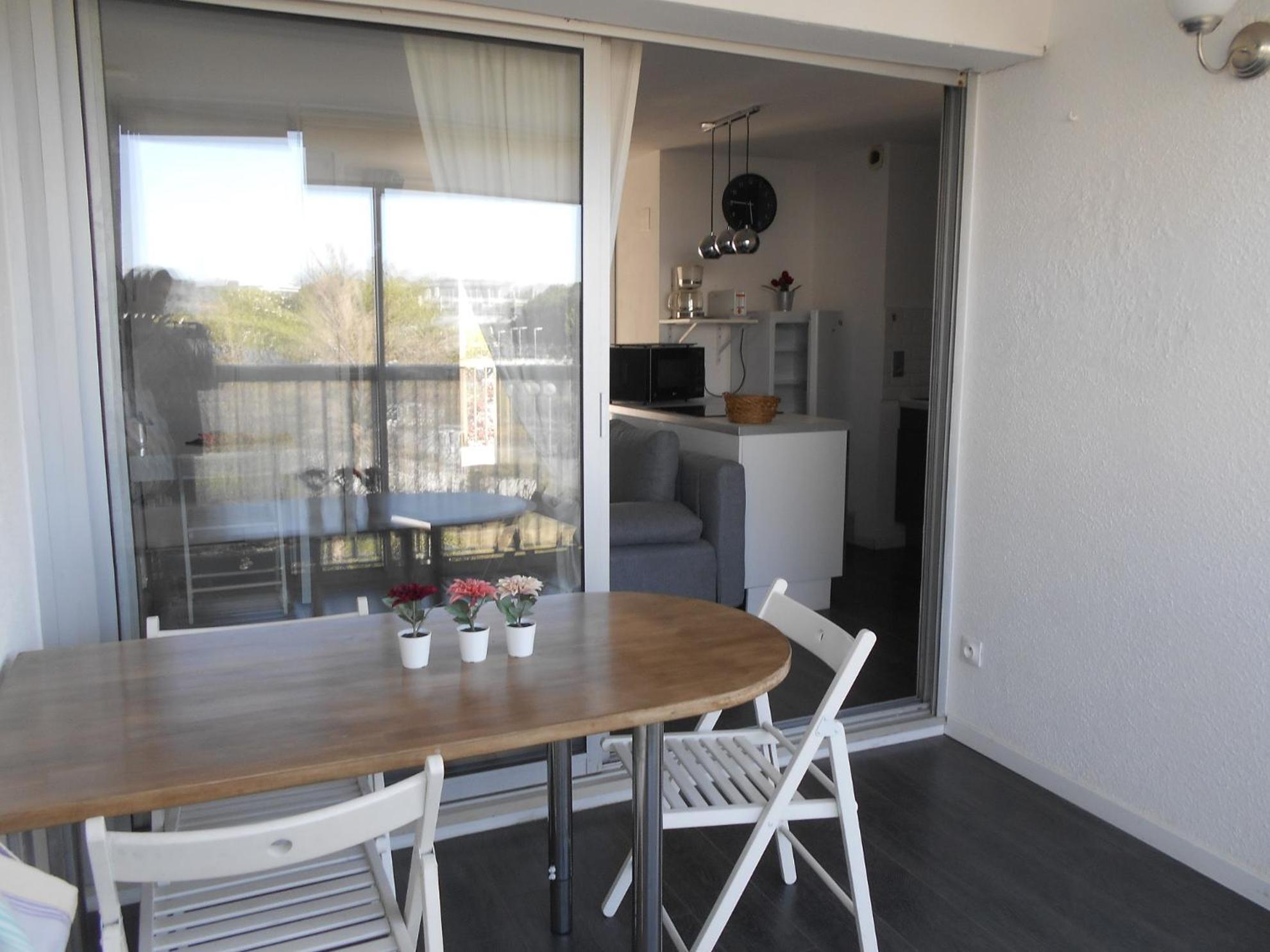 Vittoria Immobilier 12 -Reglement Sur Place - Cheques Vacances Acceptes La Grande-Motte Rom bilde